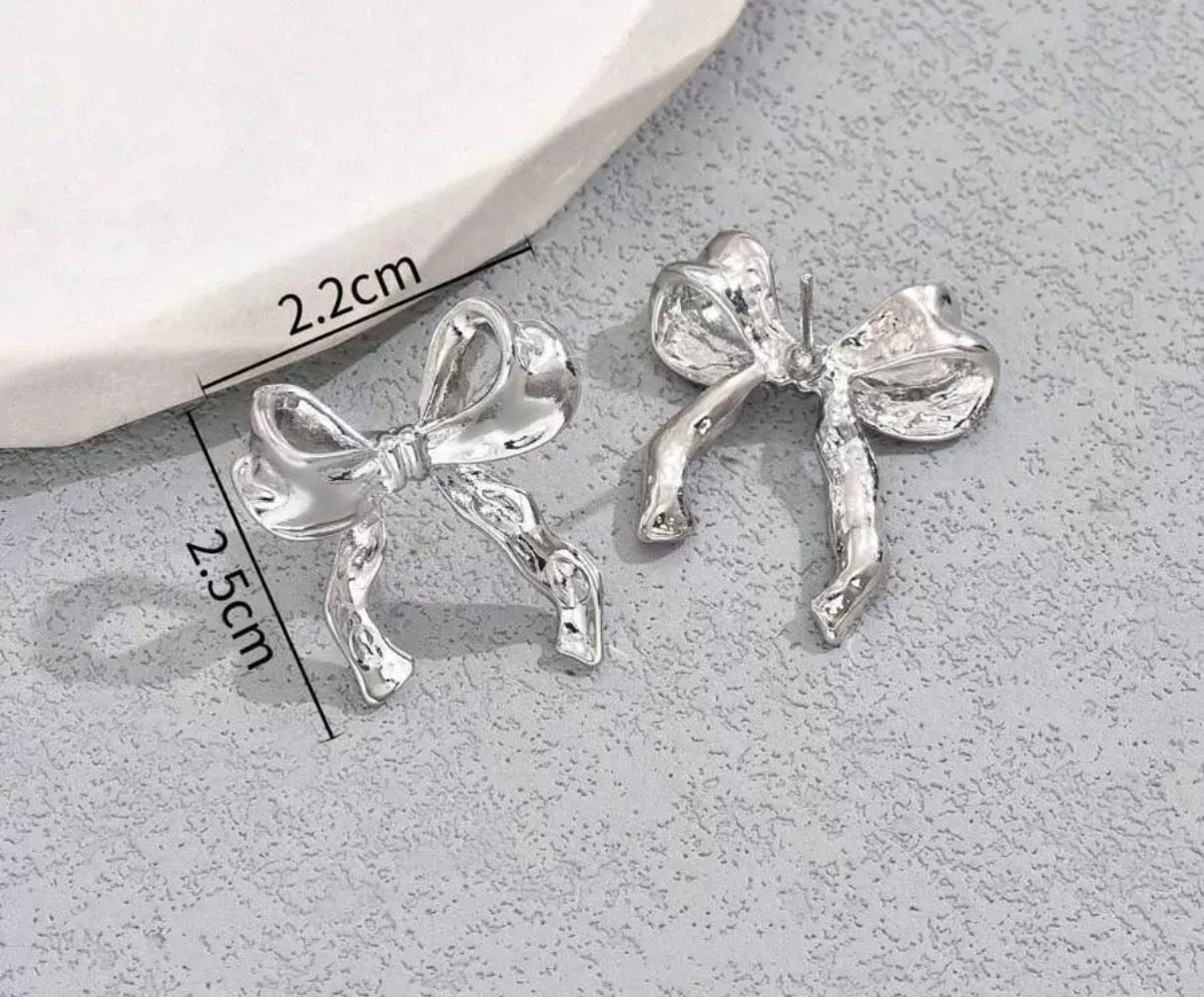 Bow Earrings