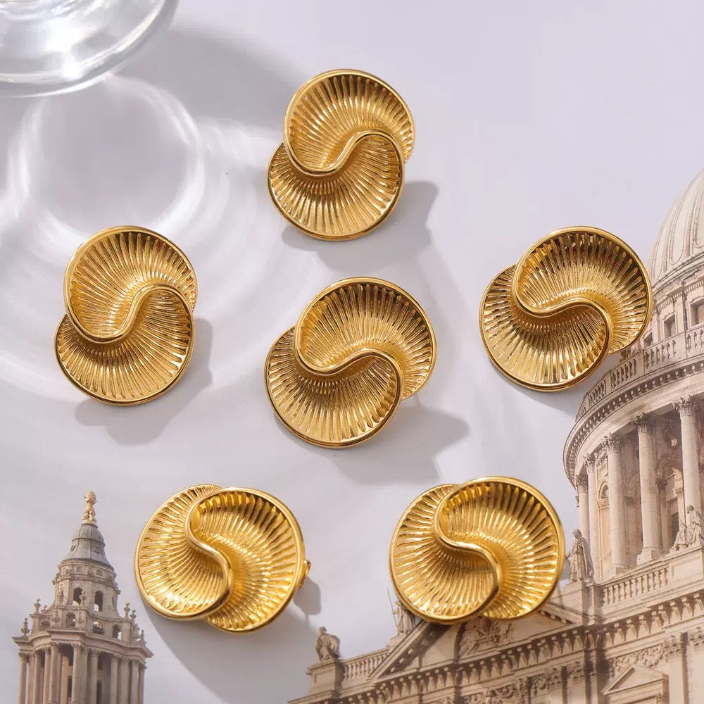 Ripple Dome Studs